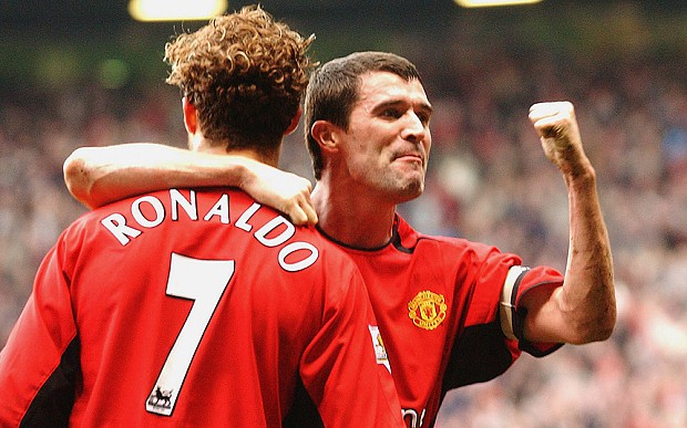 Roy Keane “kết” Ronaldo ngay từ đầu và tiết lộ vụ đấm nhau với Schmeichel