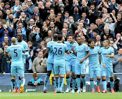 Trên sân nhà, Man City cũng có được trận thắng 2-0 để cán đích ở vị trí á quân
