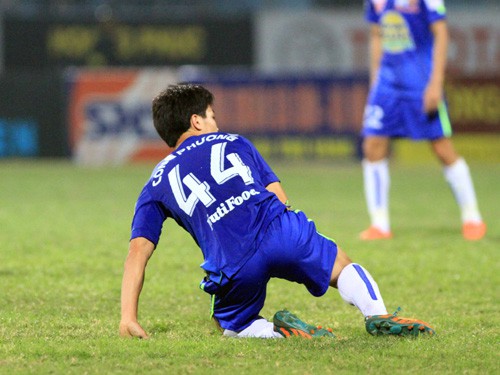 Anh tran T&T - HAGL_buon2