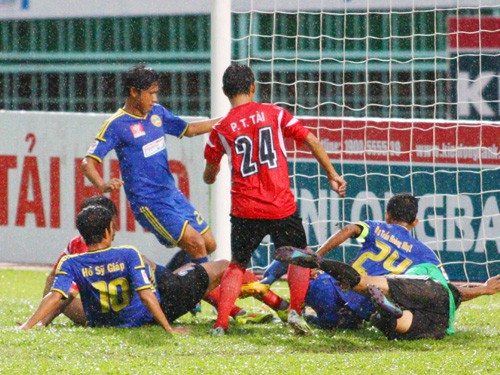 DTHU Cup QG DTLA ao do - BPhuoc (3)