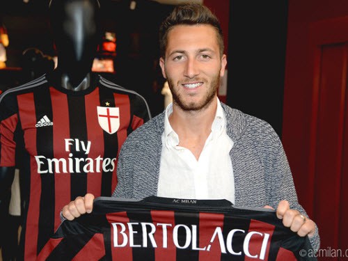 Milan - Andrea Bertolacci: Đắt xắt ra... lừa bịp?
