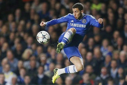 Mourinho đánh giá Hazard còn xuất sắc hơn cả Ronaldo.