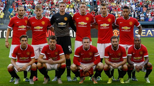 Man Utd đuổi kịp Chelsea