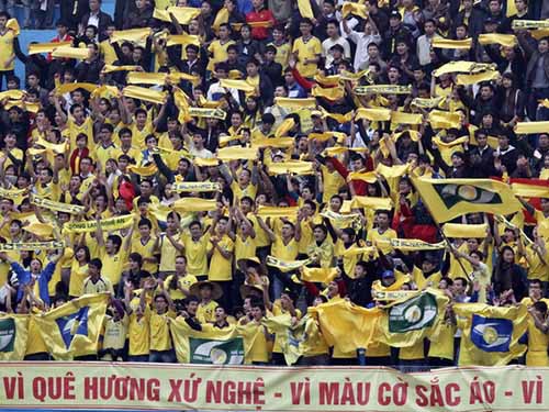 Café 24h: Má ơi, cả một sân Minions!
