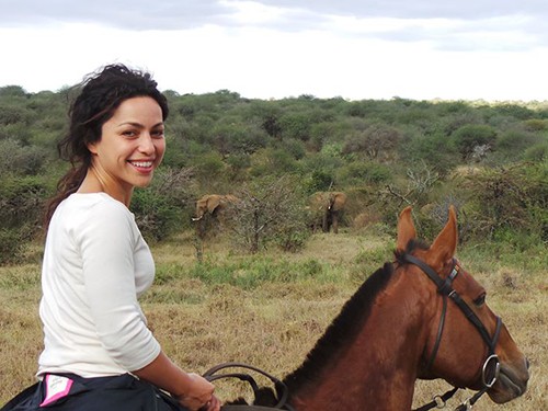 Nữ bác sĩ Eva Carneiro : Bỏ Chelsea, đi vào “Ngôi nhà chung”