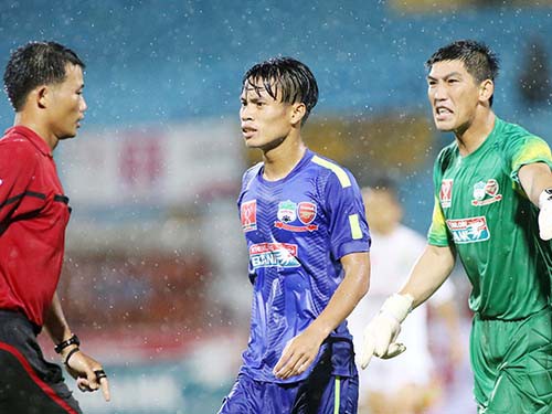 Đến lượt Minh Nhựt thành “tội đồ”: “Đến Neuer về đây cũng chết”