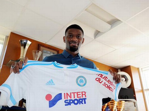 Abou Diaby: Chọn Marseille để... dưỡng bệnh