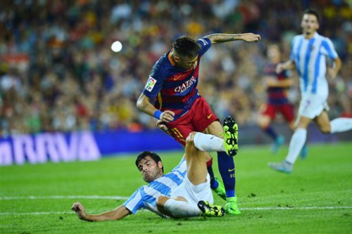 Trận đấu chật vật của Barca.