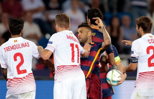 Barcelona và Sevilla đã cống hiến một trận đấu mãn nhãn.