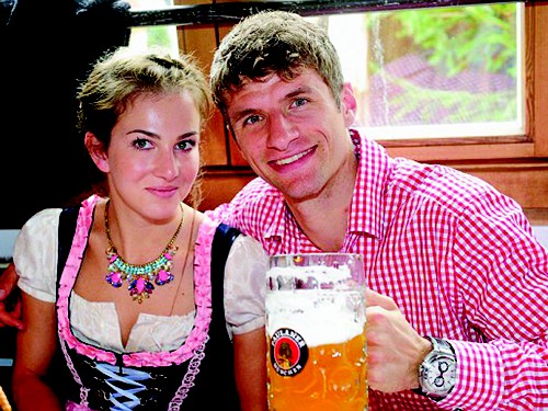 Quý ông nào được săn đón nhất tại Oktoberfest 2015?