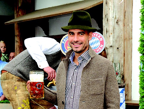 Quý ông nào được săn đón nhất tại Oktoberfest 2015?