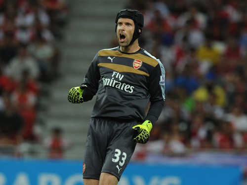 Van der Saar  của Arsenal?