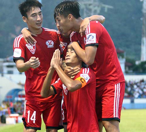 T.Quảng Ninh 3-0 HA.GL: “Bạc già”