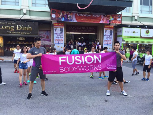 Flash Mob - Vui đón trung thu cùng Fusion Bodyworks