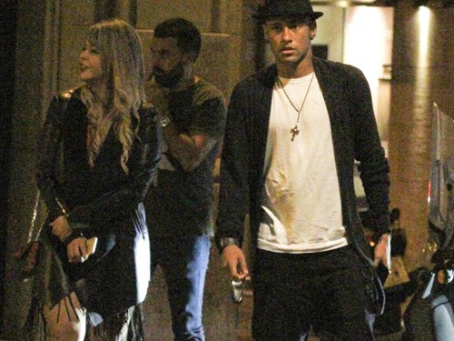 Barca bại, Neymar lại trăng hoa