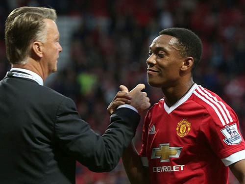 Man Utd: Van Gaal thận trọng