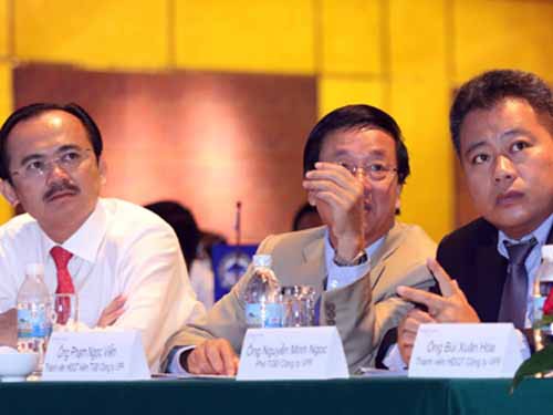 “Thượng bất chính...”