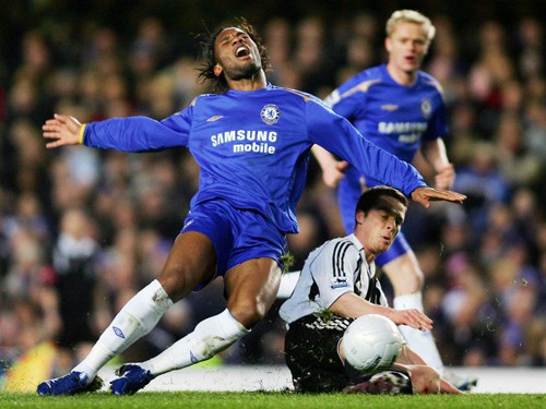 “Premier League lây bệnh từ cầu thủ ngoại”