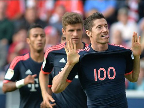 Lewandowski tâng bốc Pep và đồng đội
