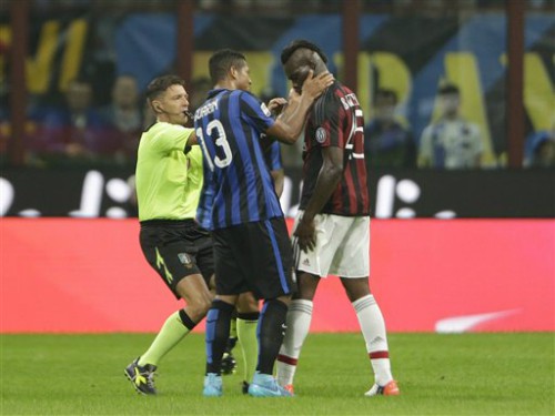 Chơi cố gắng, nhưng Balotelli cũng không thể giúp Milan có điểm.