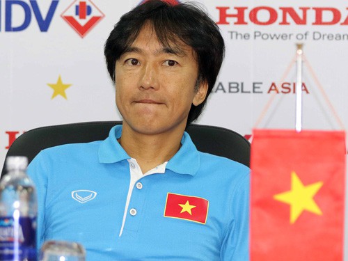 HLV Miura:"Tôi luôn có tham vọng thắng Thái Lan"