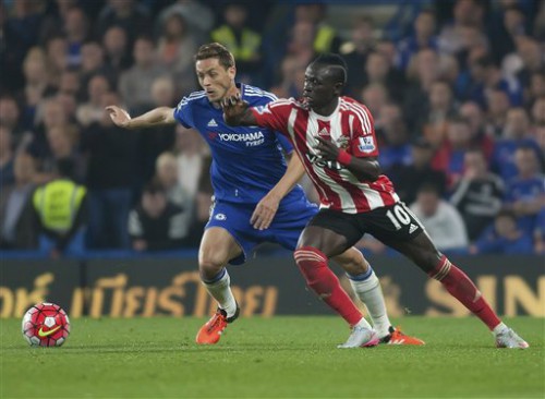 Chelsea bất lực trong việc ngăn cản Mane.