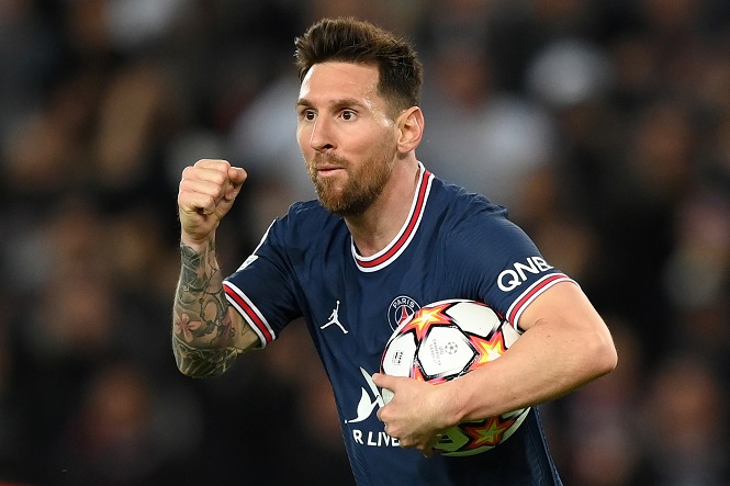Messi lập cú đúp đầu tiên cho PSG với bàn thắng Panenka tuyệt đẹp