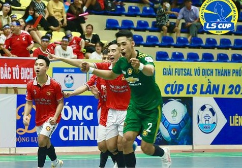 Đánh bại Trẻ Hà Nội trong loạt luân lưu, MUSVN giành hạng ba futsal thành phố Hà Nội 2022