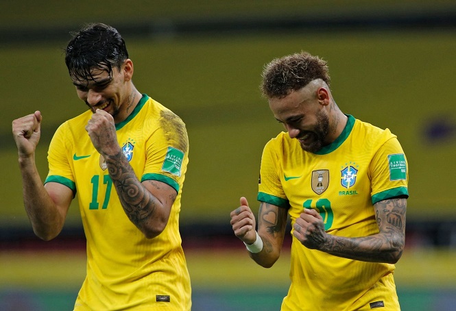 Neymar ghi bàn cho Brazil sau 2 quả penalty liên tiếp