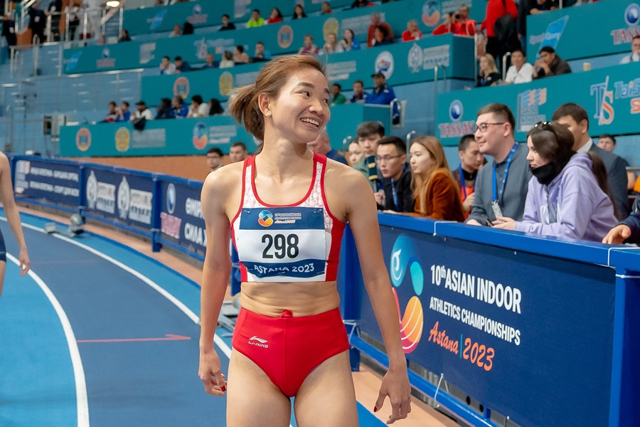 Nguyễn Thị Oanh suýt phá kỷ lục chạy 1500m giải điền kinh trong nhà châu Á tồn tại 15 năm
