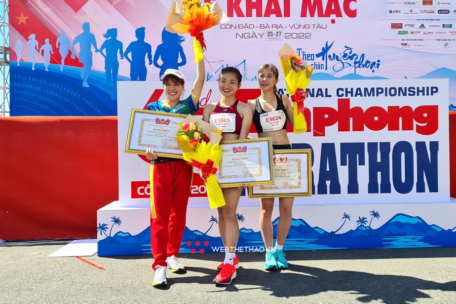 Nguyễn Thị Oanh lập kỷ lục cá nhân 6 năm vô địch Tiền Phong Marathon