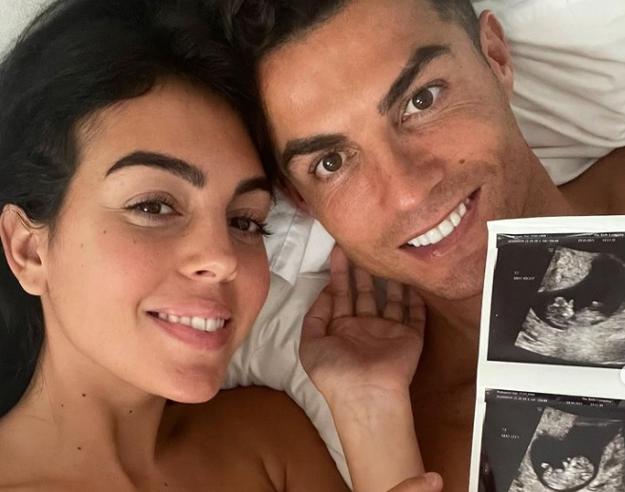 Cristiano Ronaldo báo tin vui sẽ có cặp song sinh thứ hai