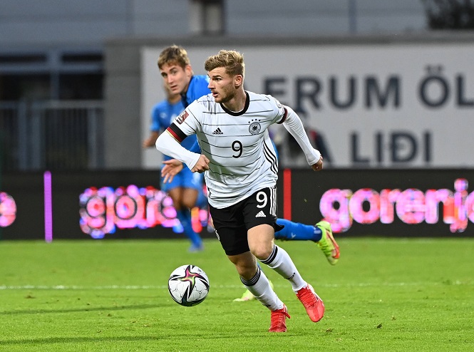 Werner bỏ lỡ pha ghi bàn gây sốc cho Đức ở vòng loại World Cup