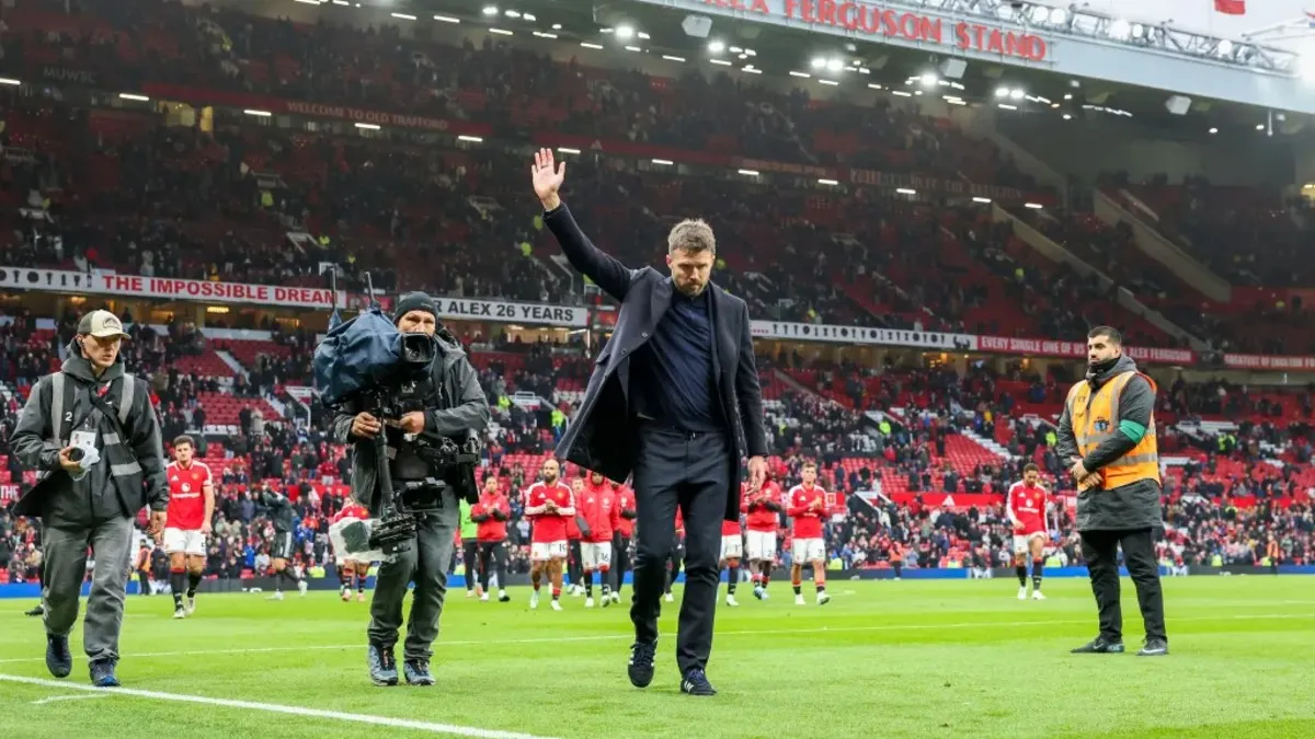 Man United mất khoản tiền khổng lồ để sa thải Michael Carrick