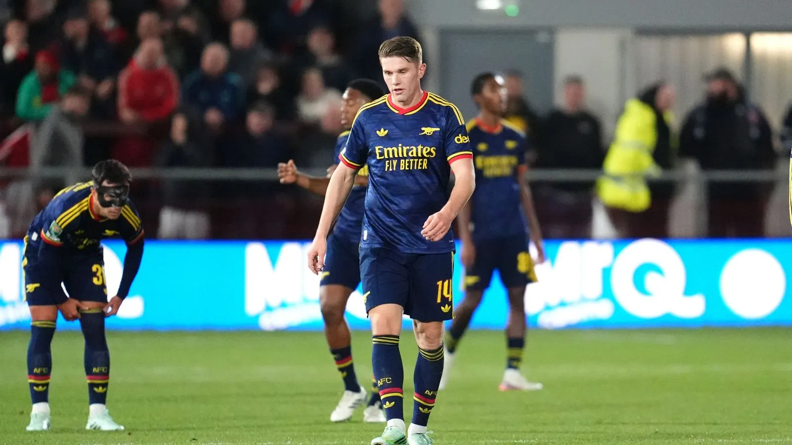 Arsenal chịu cú sốc bị loại ở vòng 4 Carabao Cup trước đối thủ kém tới 84 bậc (Ảnh: Sky Sports)