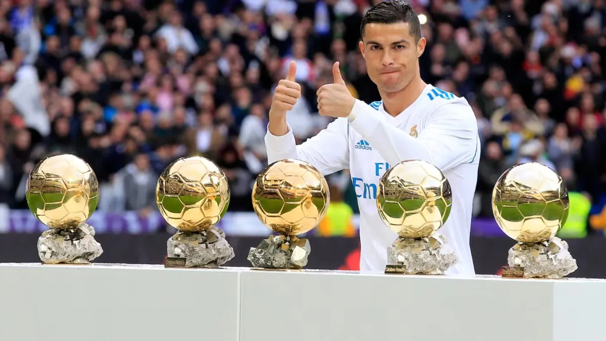 Sự thật giúp Cristiano Ronaldo giành giải BOAT cho cầu thủ xuất sắc nhất mọi thời đại