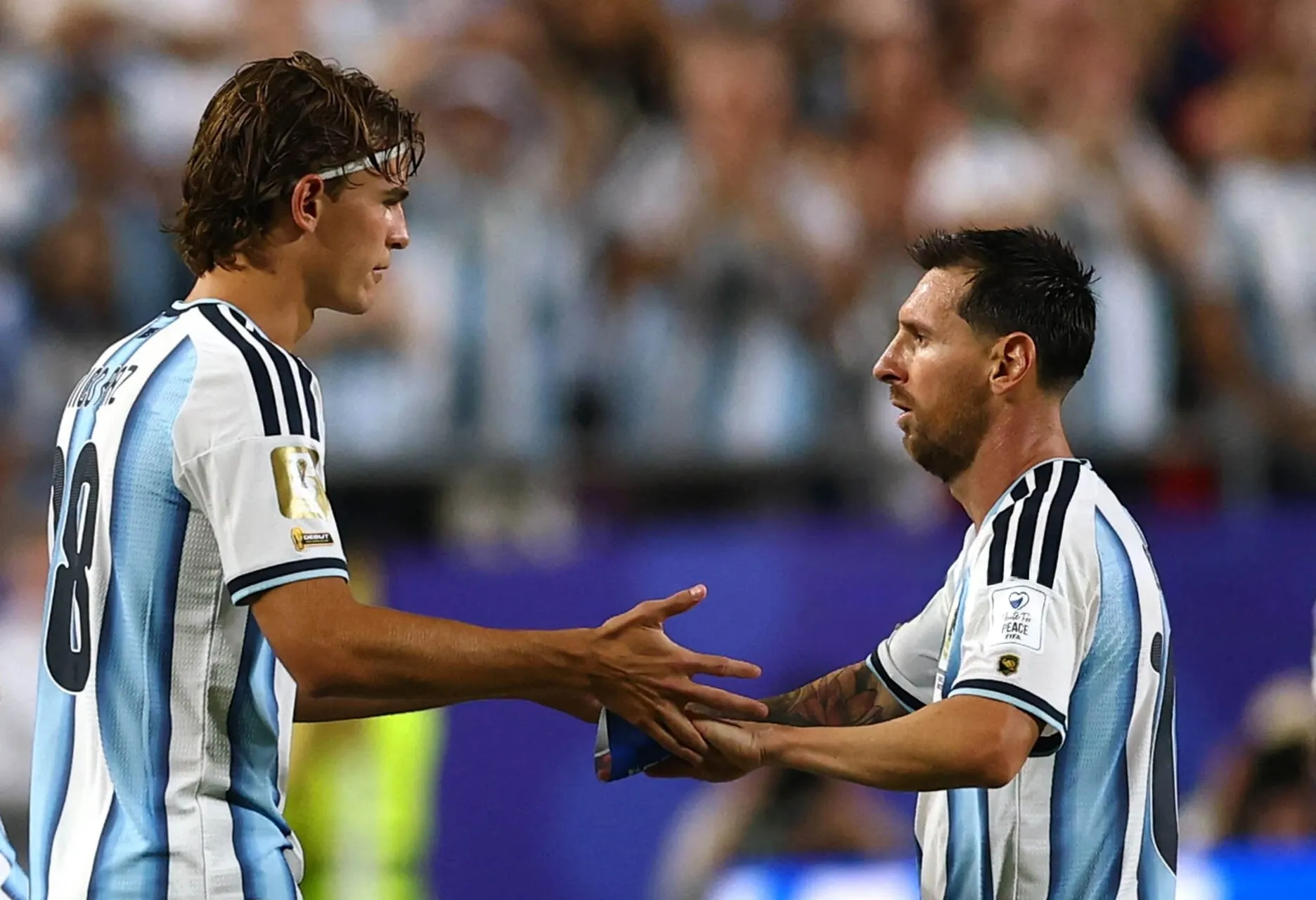 Nico Paz được coi là người kế nhiệm của Messi ở đội tuyển Argentina (Ảnh: Eurosport)