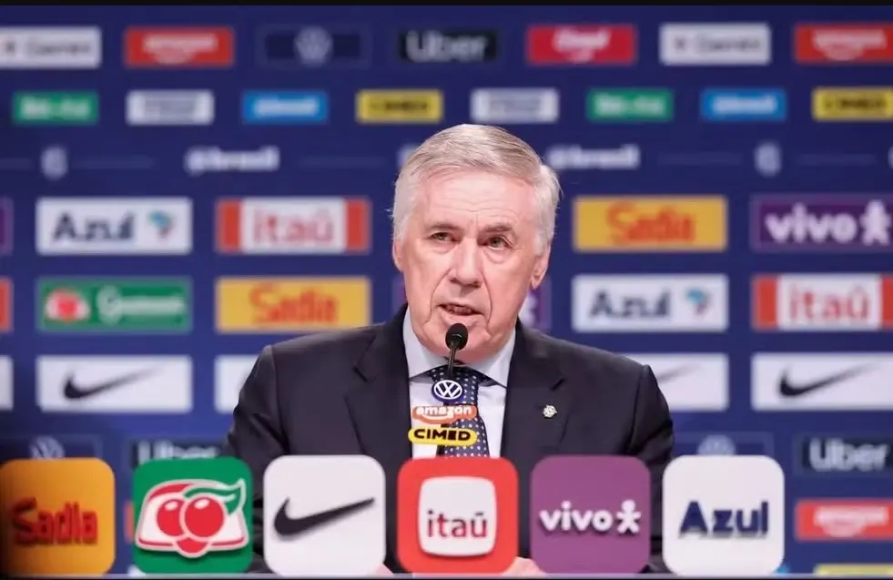 HLV Ancelotti thực hiện quá trình trẻ hóa cho Brazil sau World Cup (Ảnh: Globo Esport)