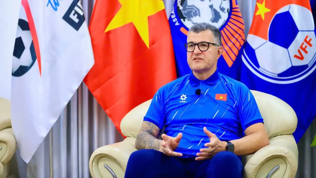 HLV Roland: U17 Việt Nam đá tốt, VFF sẽ đầu tư thêm cho tương lai!